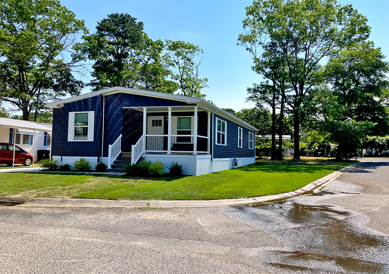 6 SUSAN DR. | Hometown America